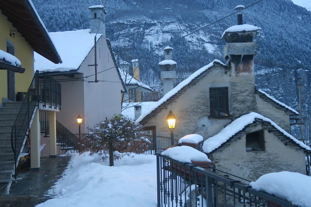B&B Alpe Veglia วาร์โซ ภายนอก รูปภาพ